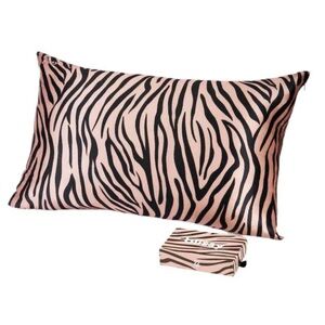 BLISSY 100% MULBERRY SILK PILLOWCASE